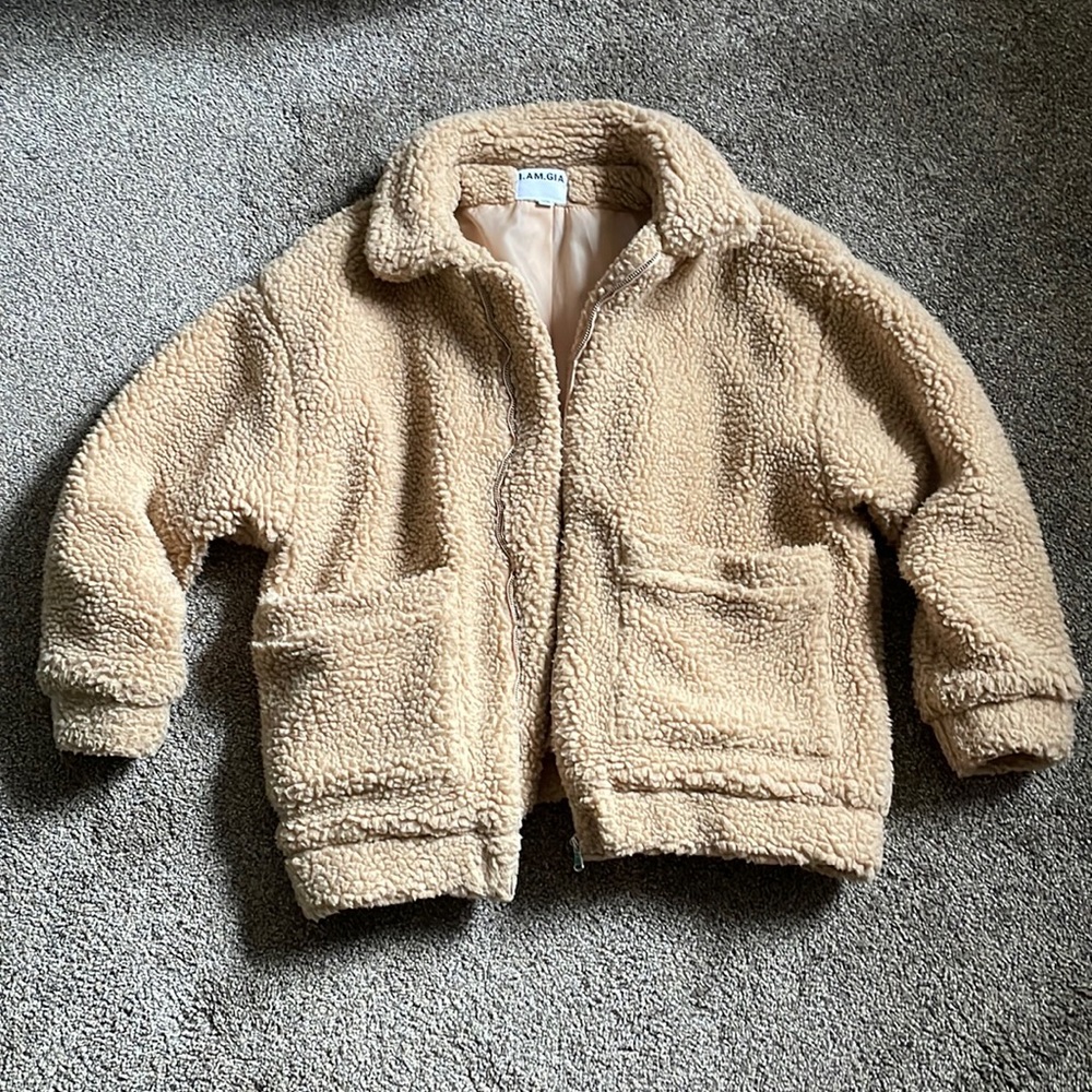 I am gia pixie coat size XS